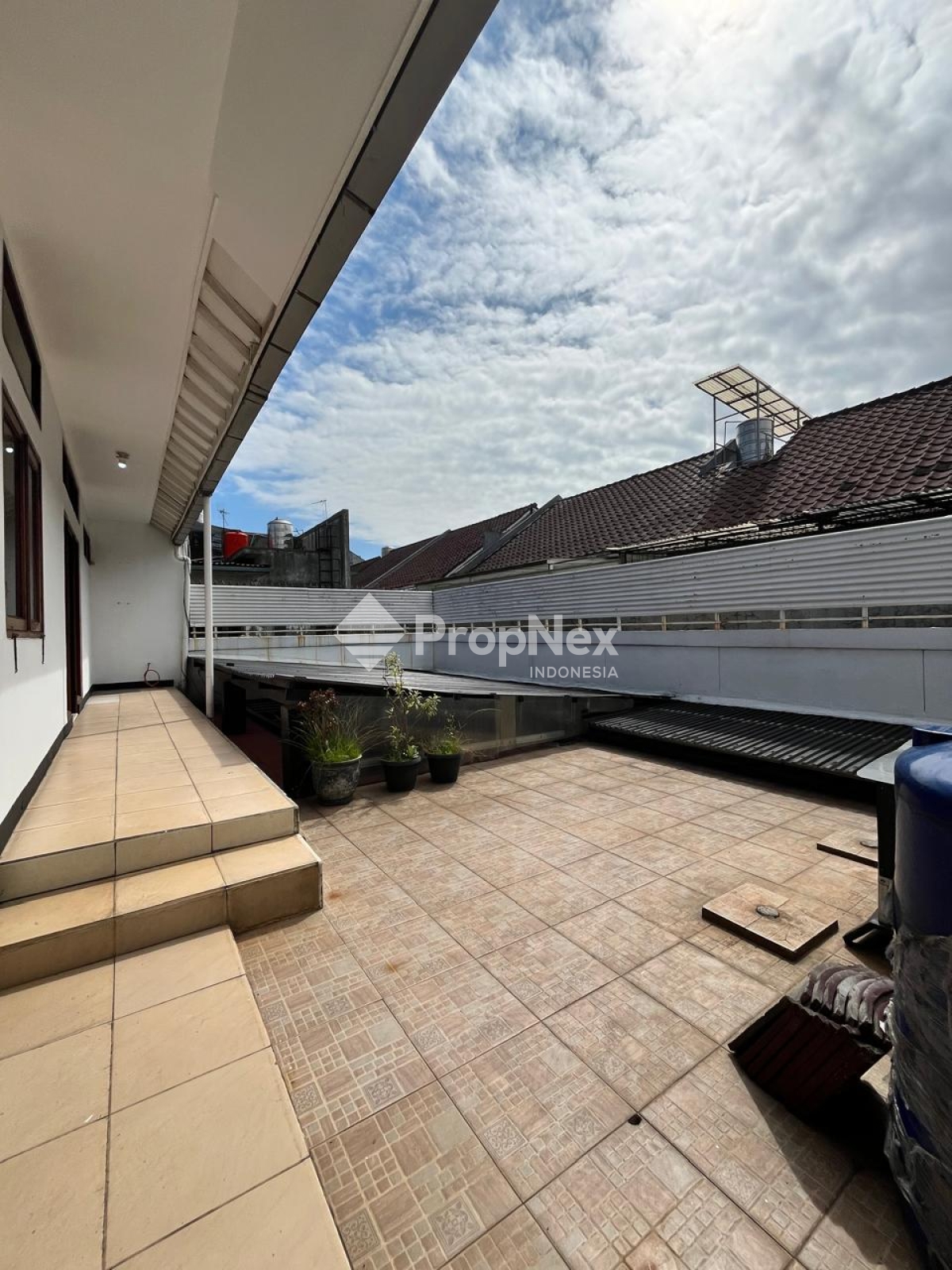 Dijual & Disewakan Rumah di Mekar Wangi Cocok Untuk Huntian maupun Komersil — foto 8